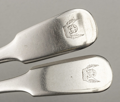 Cape Silver Dessert Spoons (Pair) - Lawrence Twentyman, different makers mark punches, Heathcote Family Crest